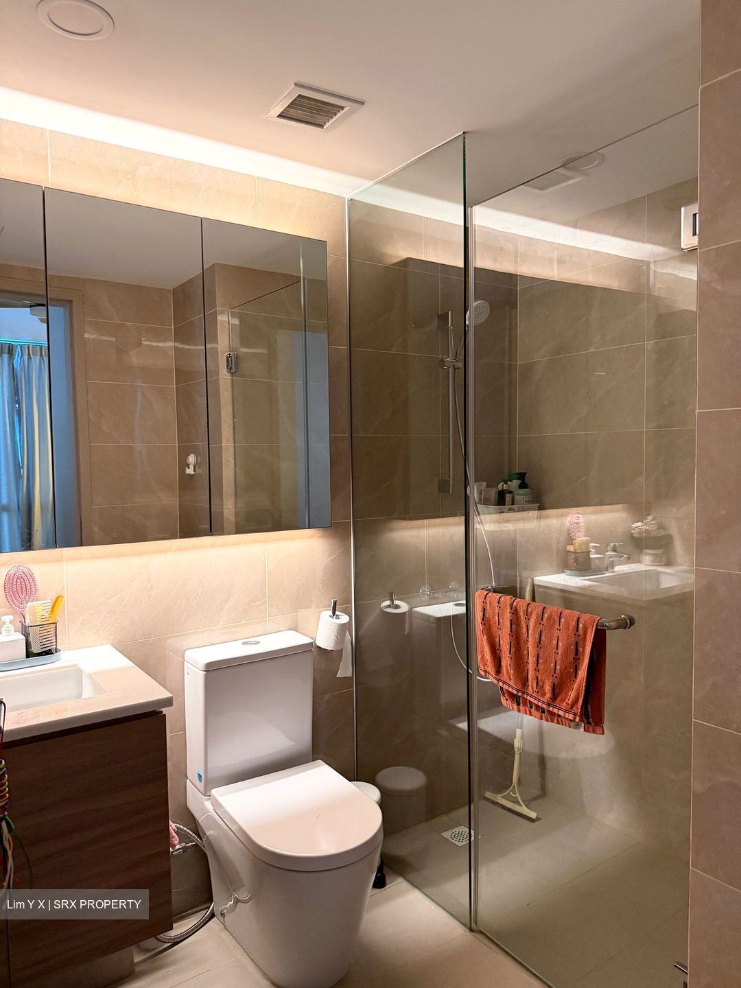 Treasure at Tampines (D18), Condominium #563288091